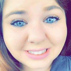 Meet your Posher, Jade